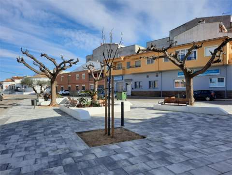 Plaza Tinença de Miravet
