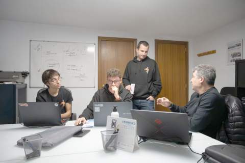 UJI Motorsport avanza en el diseño del UFS08 junto a Tecinsa con un encuentro técnico clave