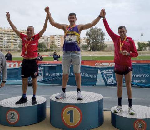 El atleta xivertense Javi Lozano, subcampeón de España Máster de 100 kilómetros en Málaga