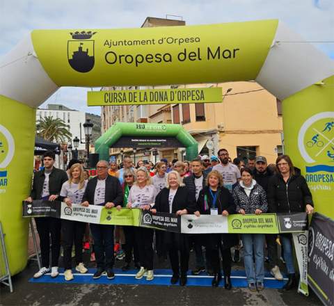La XIII Cursa de la Dona llena de deporte y reivindicación las calles de Oropesa del Mar