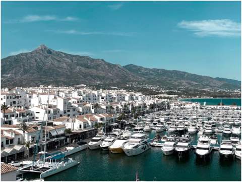 ¿Por qué Málaga se ha convertido en la tercera capital española de la cirugía plástica?