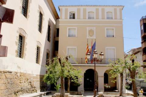 Benassal invertirá 35.000 euros para mejorar la accesibilidad del Ayuntamiento