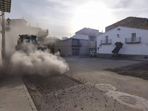 Arrancan en Tírig las obras de mejora y conexión del centro urbano