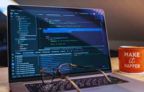 Empresas priorizan desarrollo web profesional para sostener su presencia digital