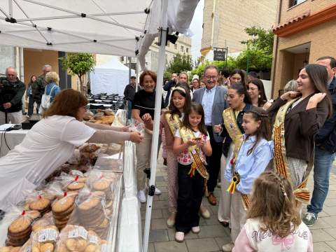 Alcossebre cierra con gran éxito de público la VI Fira Gastronòmica en la calle Rench