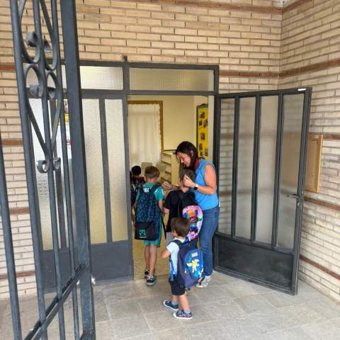 La Villa de El Toro duplica su alumnado en Infantil y Primaria y refuerza el futuro del pueblo