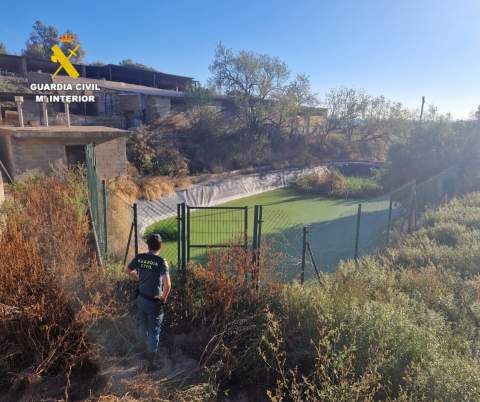 La Guardia Civil investiga uno de los vertidos de purines más graves registrados en la provincia de Castellón