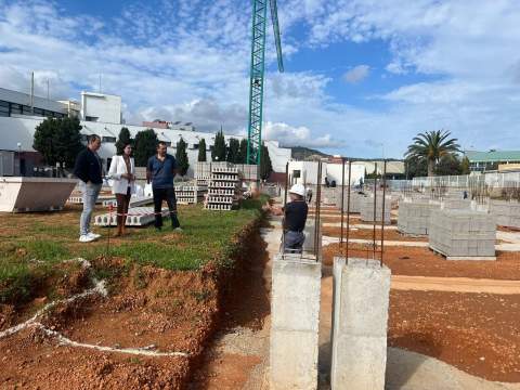 Torreblanca inicia la rescisión del contrato con Urbamed por incumplimiento en las obras del IES El Prat