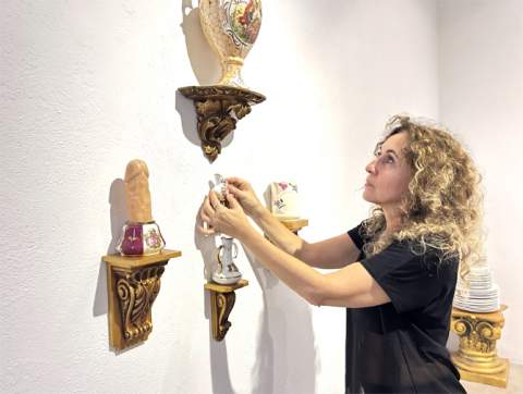 Espai Nivi inaugura “Interior Design” de Inma Liñana, una exposición imprescindible del otoño artístico en Castellón