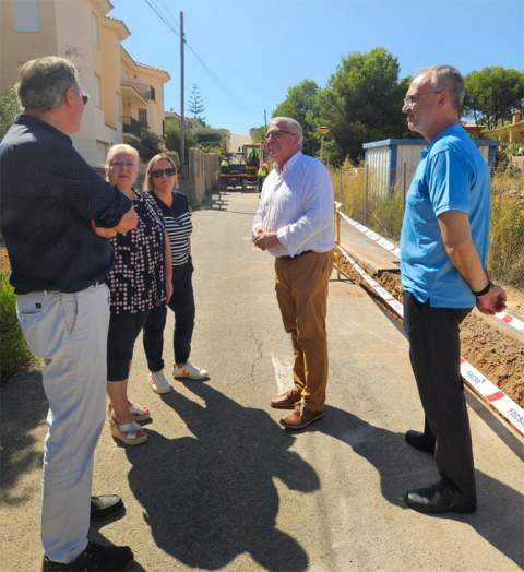 El Ayuntamiento de Oropesa del Mar inicia la renovación de la red de agua potable en la urbanización El Balcó y mejora el depósito general de Bombí