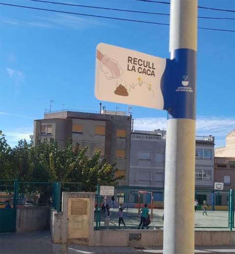 Sant Joan de Moró lanza una campaña de sensibilización para promover el civismo entre los propietarios de mascotas