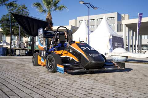 UJI Motorsport acerca la ingeniería y la innovación a la comunidad universitaria en la Setmana de Benvinguda
