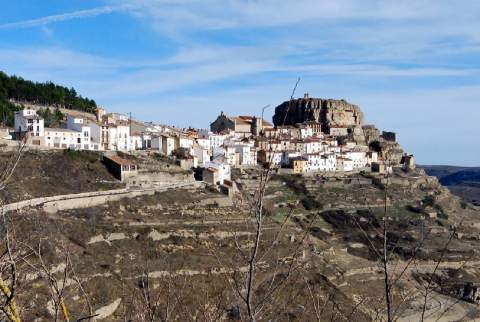 Ares del Maestrat pone en marcha un servicio de transporte a demanda para facilitar los desplazamientos médicos