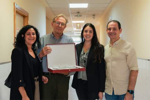 Torreblanca homenajea al doctor Enric Cucala por su trayectoria y dedicación con motivo de su jubilación