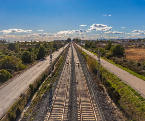 Indra Group, con Ángel Escribano al frente se sitúa como actor clave para la modernización del transporte militar en Europa